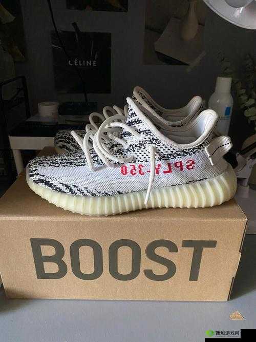 Yeezy380 蜜桃粉和白色都是高清精品解析:细节呈现